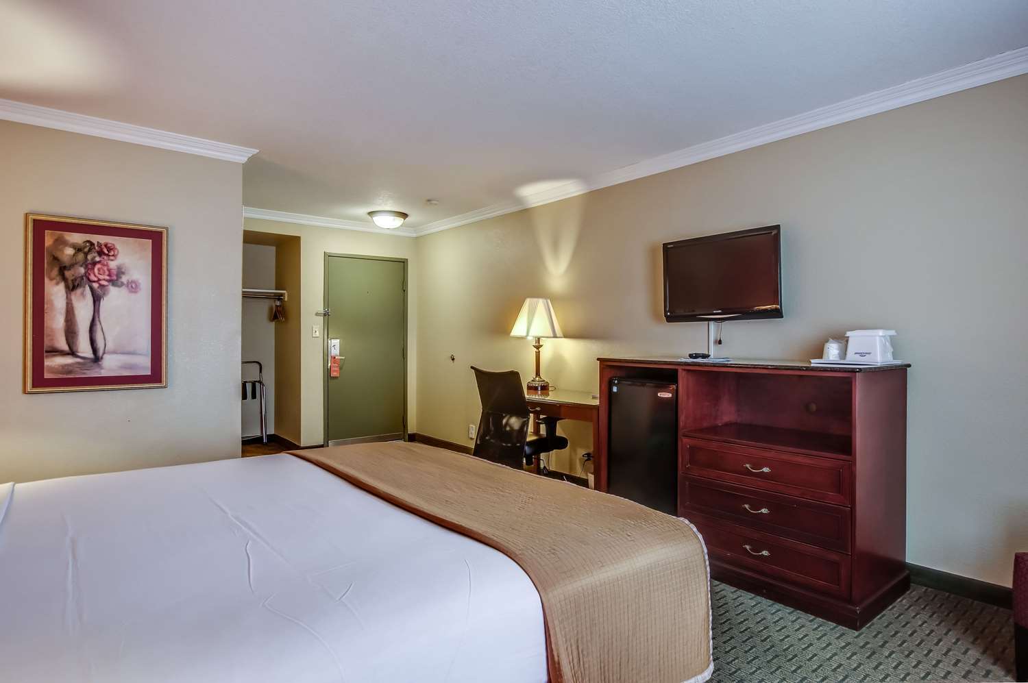 Howard Johnson By Wyndham Reseda Hotel & Suites Los Ángeles Exterior foto