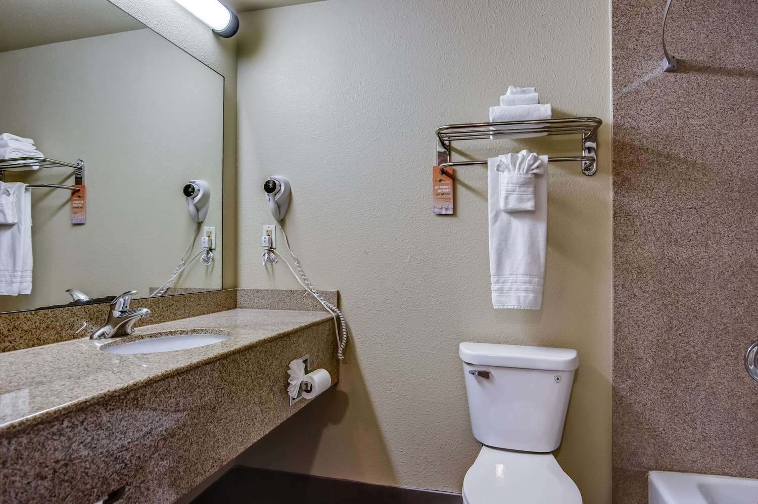 Howard Johnson By Wyndham Reseda Hotel & Suites Los Ángeles Exterior foto